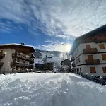 Dei Reparti Apartament *